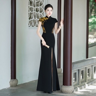 Embroidered Slit Cheongsam Dress