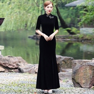 Embroidered Cheongsam Dress with Gold Trim Sleeves
