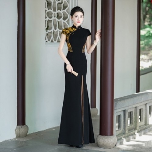 Embroidered Slit Cheongsam Dress