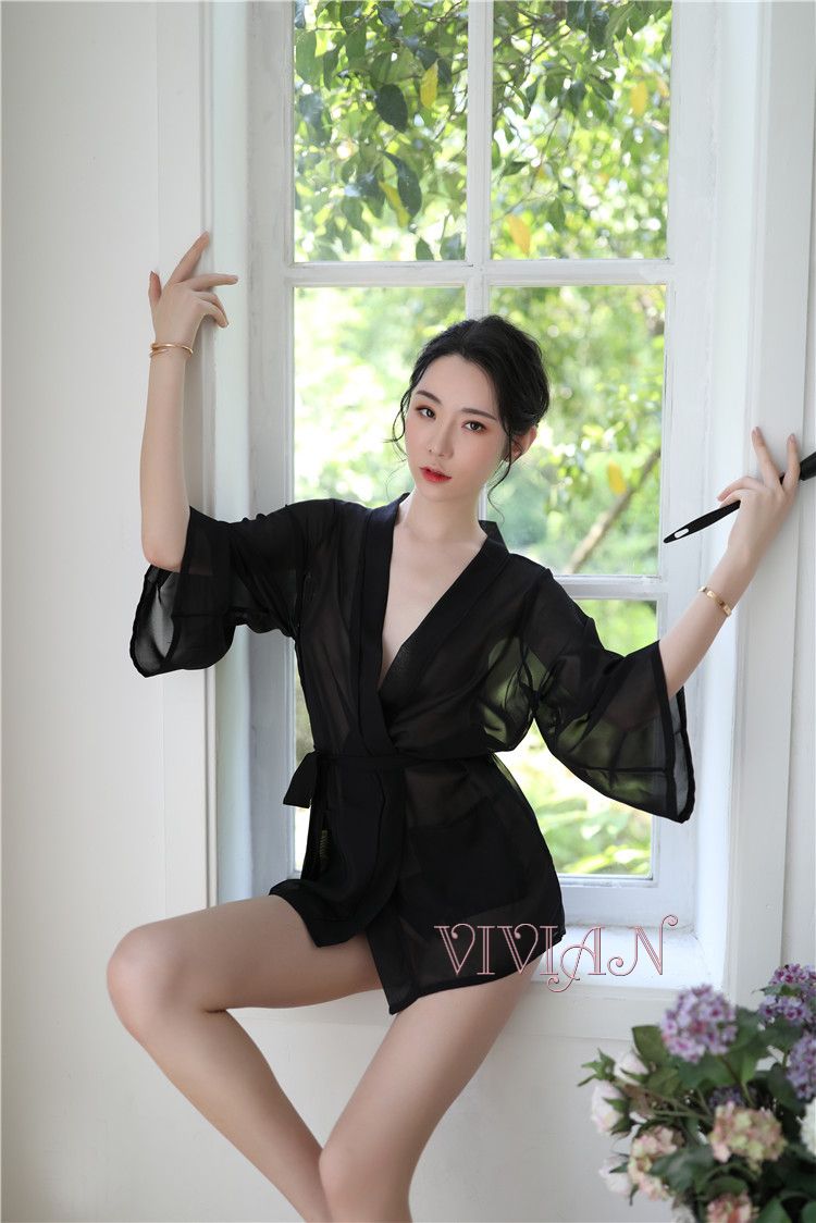 Black Gorgeous Girl Lace Robes